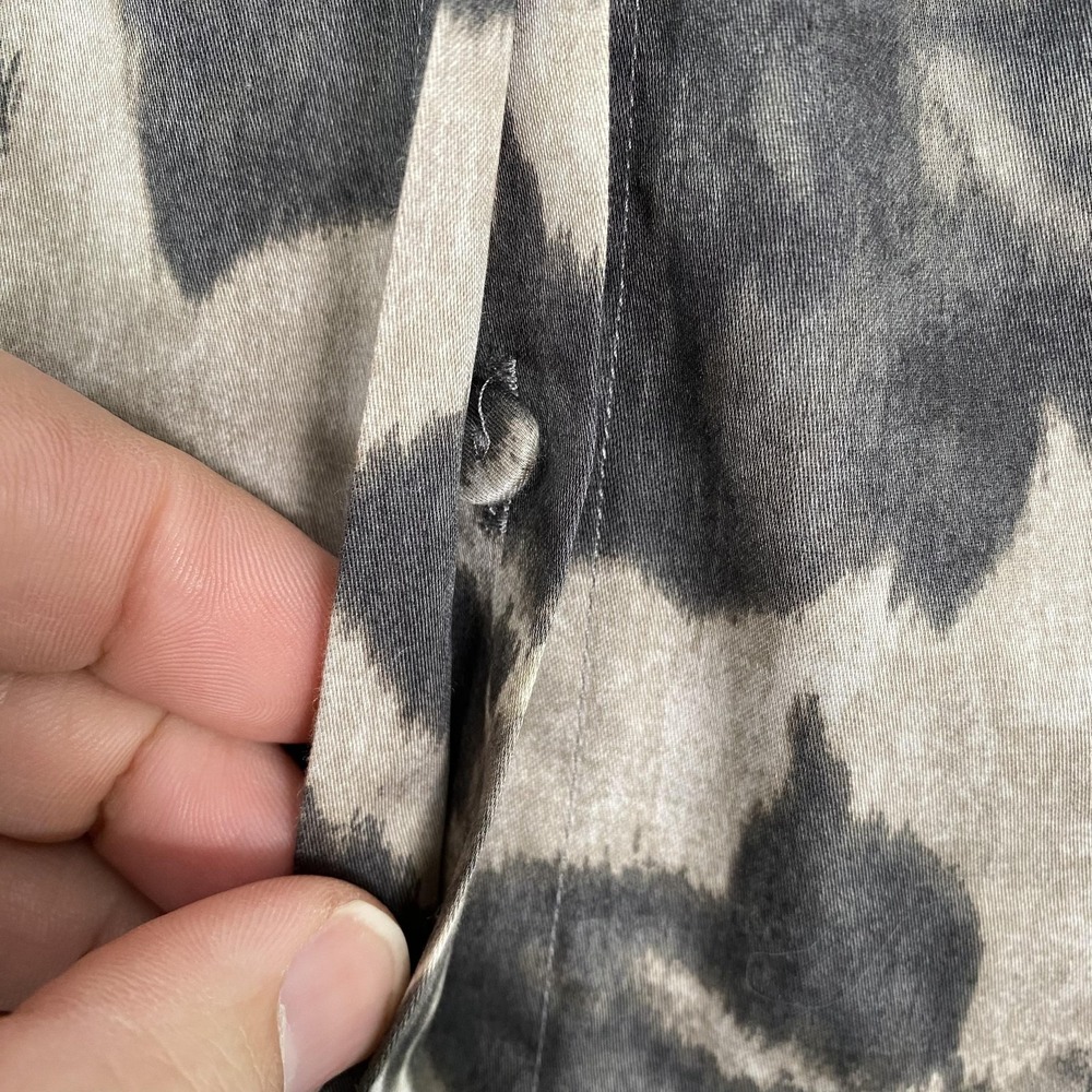 Talbots Shirt Womens 12 Gray Rose Floral Short Sleeve 100% Cotton Top Blouse - Picture 3 of 11